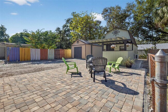 Building Photo - 4214 W Ohio Ave