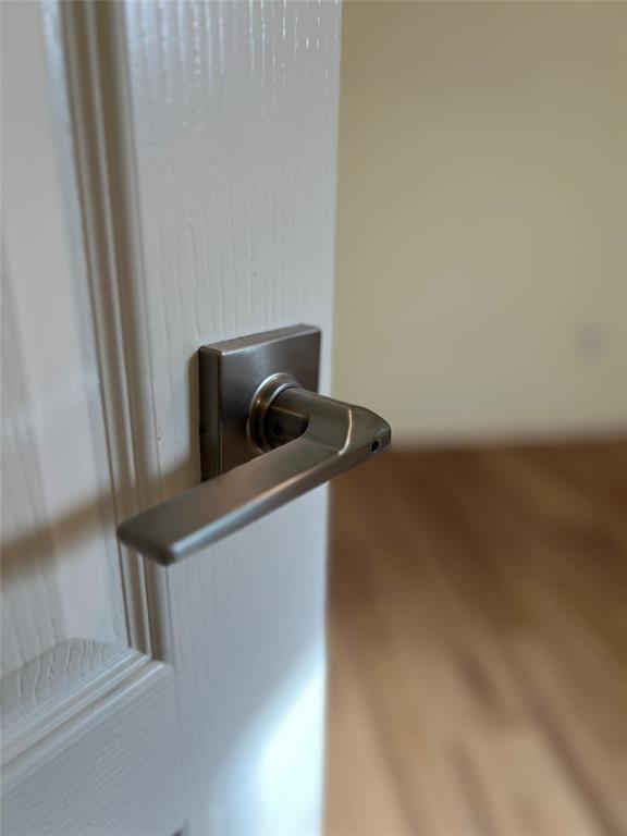 Building Photo - 10 Troon Dr