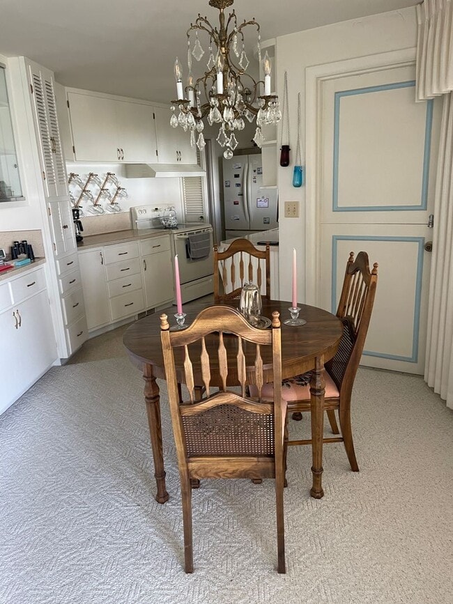 Building Photo - Lake Front Home For Rent! 1/2 Off First Full Months Rent Move in Special!!!