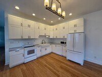 Building Photo - 3-BED 2-BATH IN SHELBY PARK W/ 3-CAR GARAGE