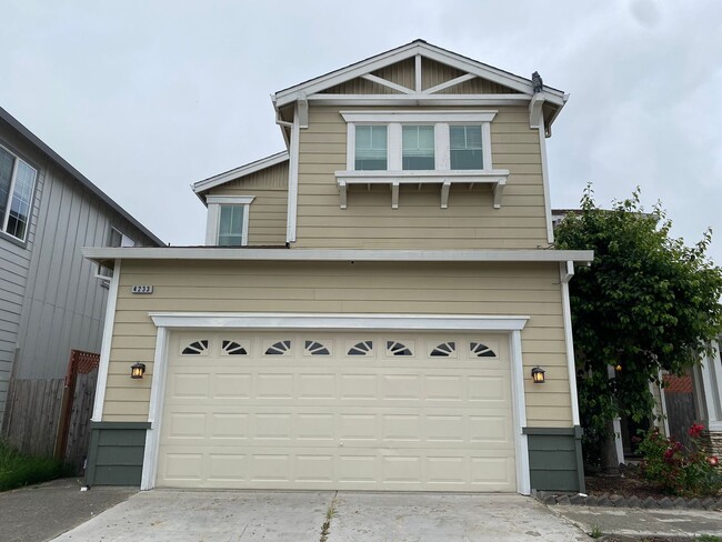 Primary Photo - 3 Bedroom Home in SW Santa Rosa