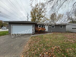 Building Photo - 2202 S Prospect Ct