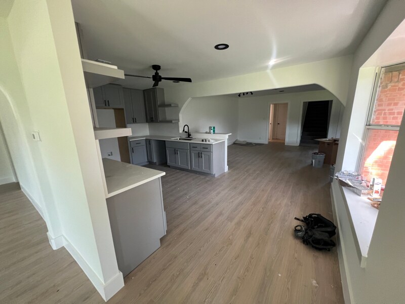 Building Photo - 1017 Tosch Ln