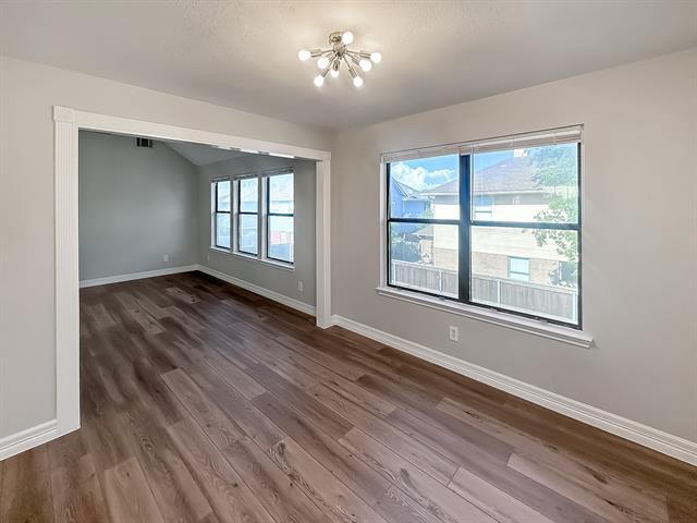 Building Photo - 3400 Napoleon Ct