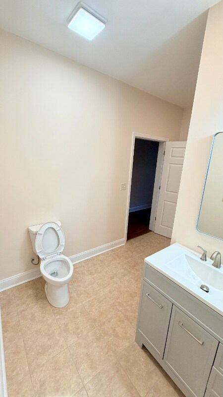 Building Photo - 11 Hillshire Dr