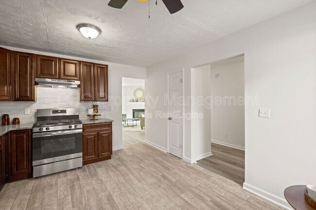 Building Photo - 3510 Ashley Station Dr SW