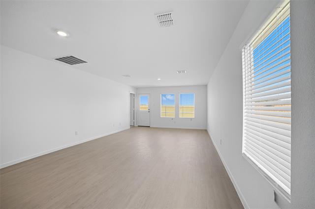 Building Photo - 516 Sandhill Crane Ln