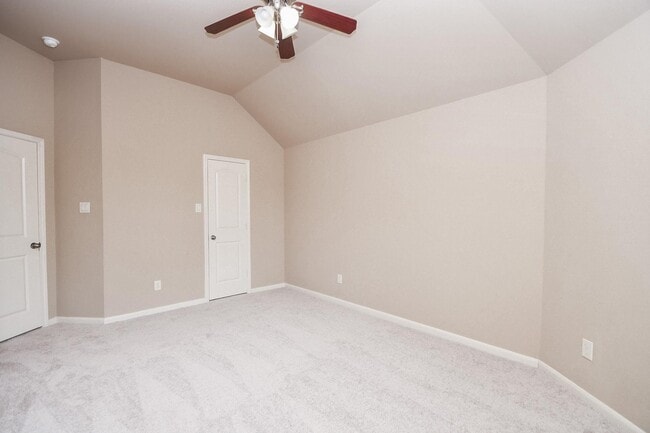 Building Photo - 5207 Belvedere Dr