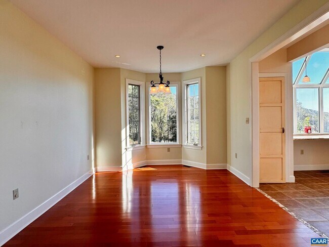 Building Photo - 3834 Thomas Dairy Ln