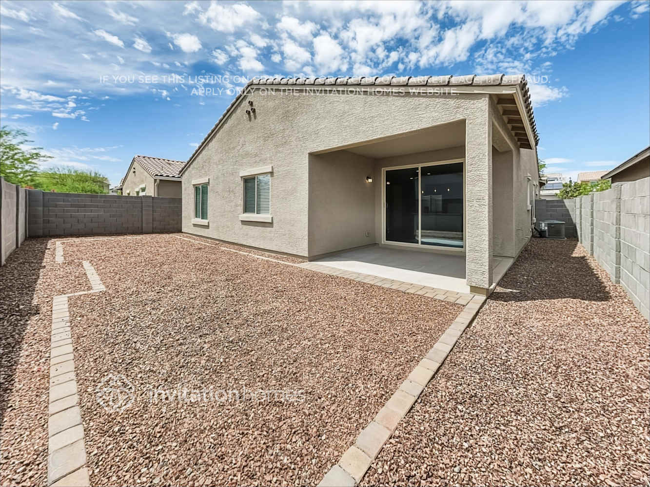 Building Photo - 21167 W Cypress St