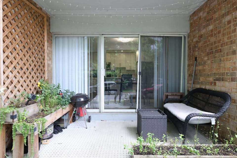 Building Photo - 2912 Kings Chapel Rd