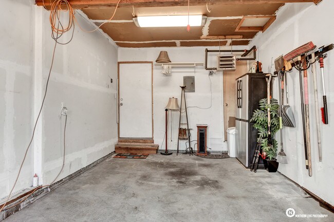 Building Photo - 1726 Cache Dr