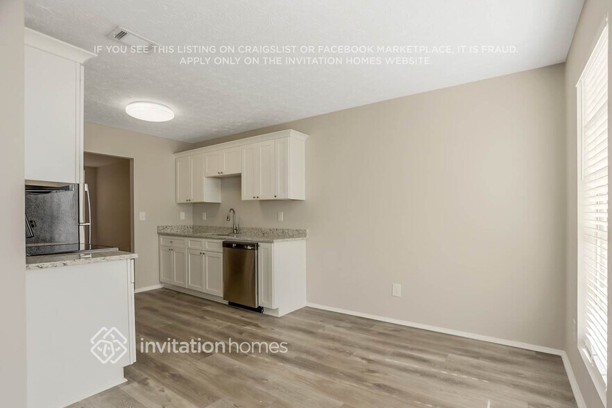 Building Photo - 5535 Downs Way