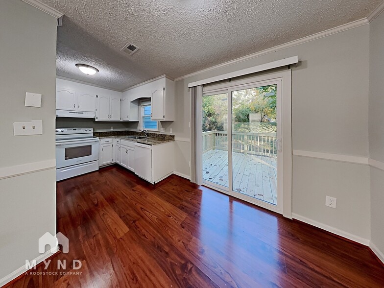 Building Photo - 5716 Lambrook Ct