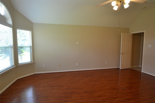 Building Photo - 6011 Stevens Creek Ct