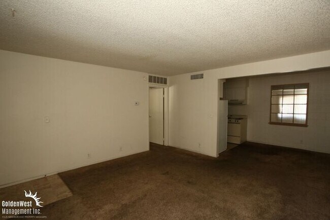 Building Photo - Cozy 1Bdm 1Ba Condo in the Heart of Las Vegas