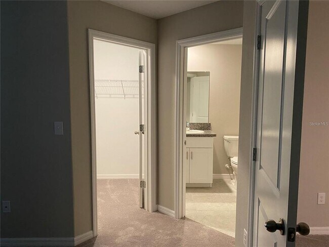 Building Photo - 3590 Bellmeade Ct