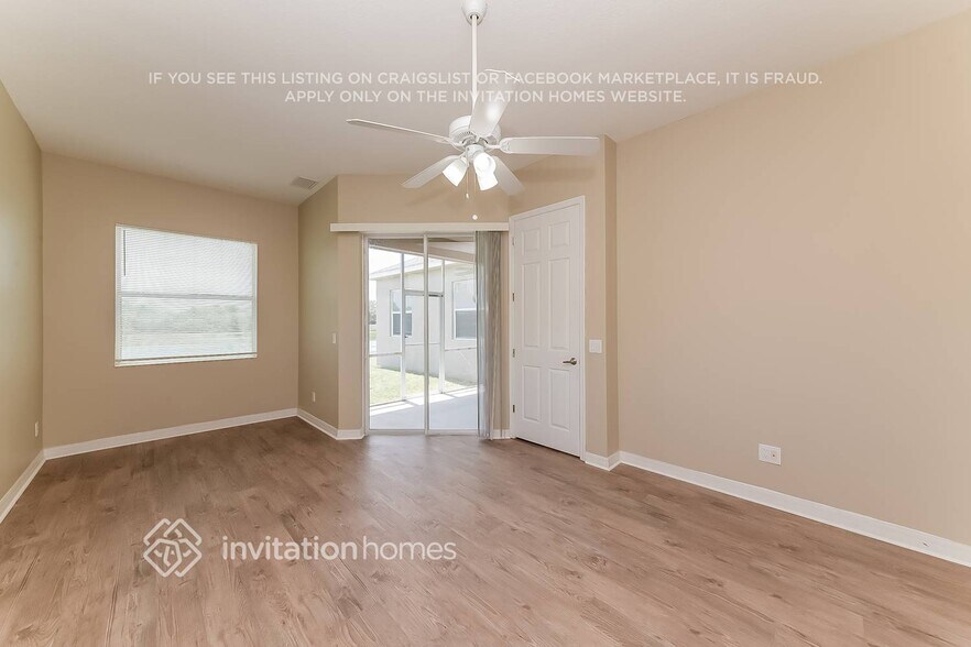 Building Photo - 5407 Lexington Dr