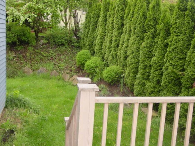 Building Photo - COOPER MOUNTAIN AMAZING VIEW