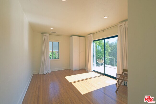 Building Photo - 11764 Laurelcrest Dr