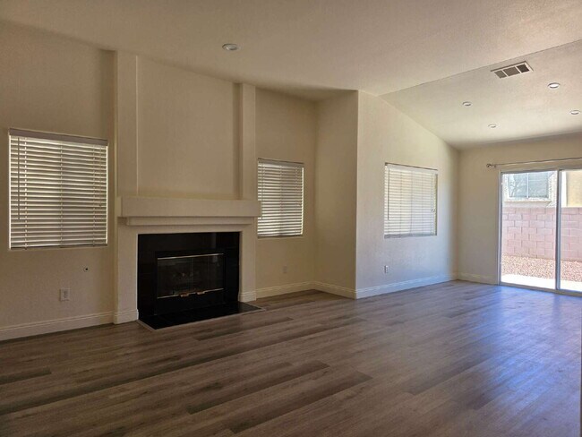 Building Photo - 8712 Cypresswood Ave