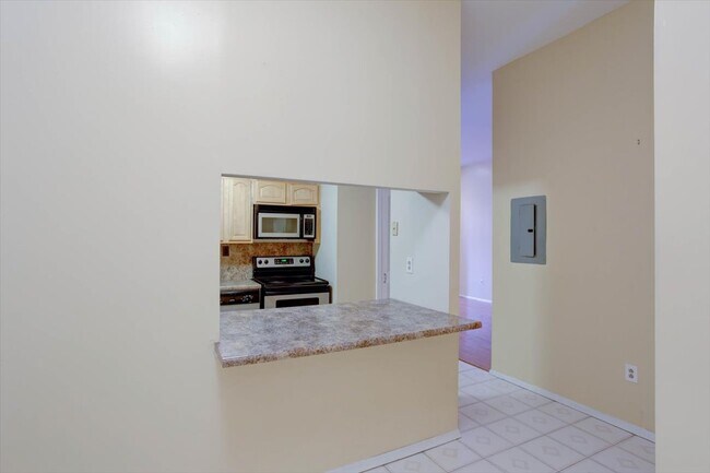 Building Photo - 111 Mulberry St