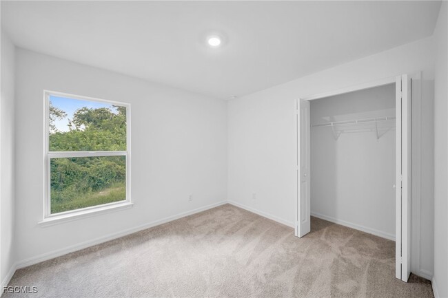 Building Photo - 3010 11th St SW