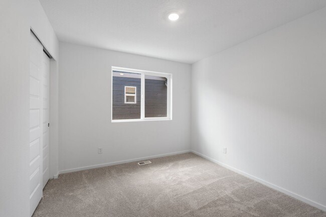 Building Photo - Brand New 3-Bedroom Home In Liberty Lake