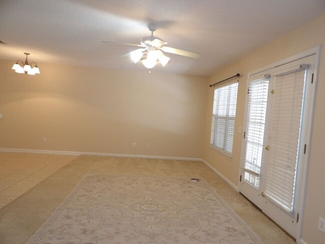 Building Photo - Creekside Townhomes, Enterprise, AL