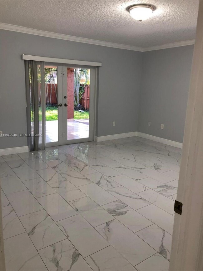 Building Photo - 4939 SW 144th Ave