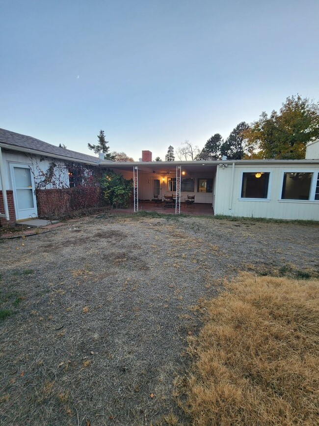 Building Photo - GREAT HOME