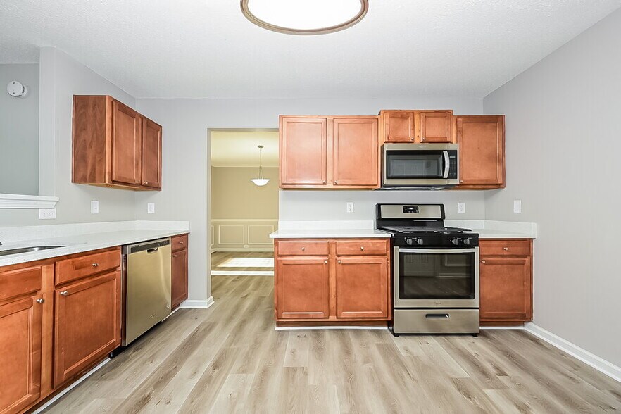 Building Photo - 936 Brisley Cir