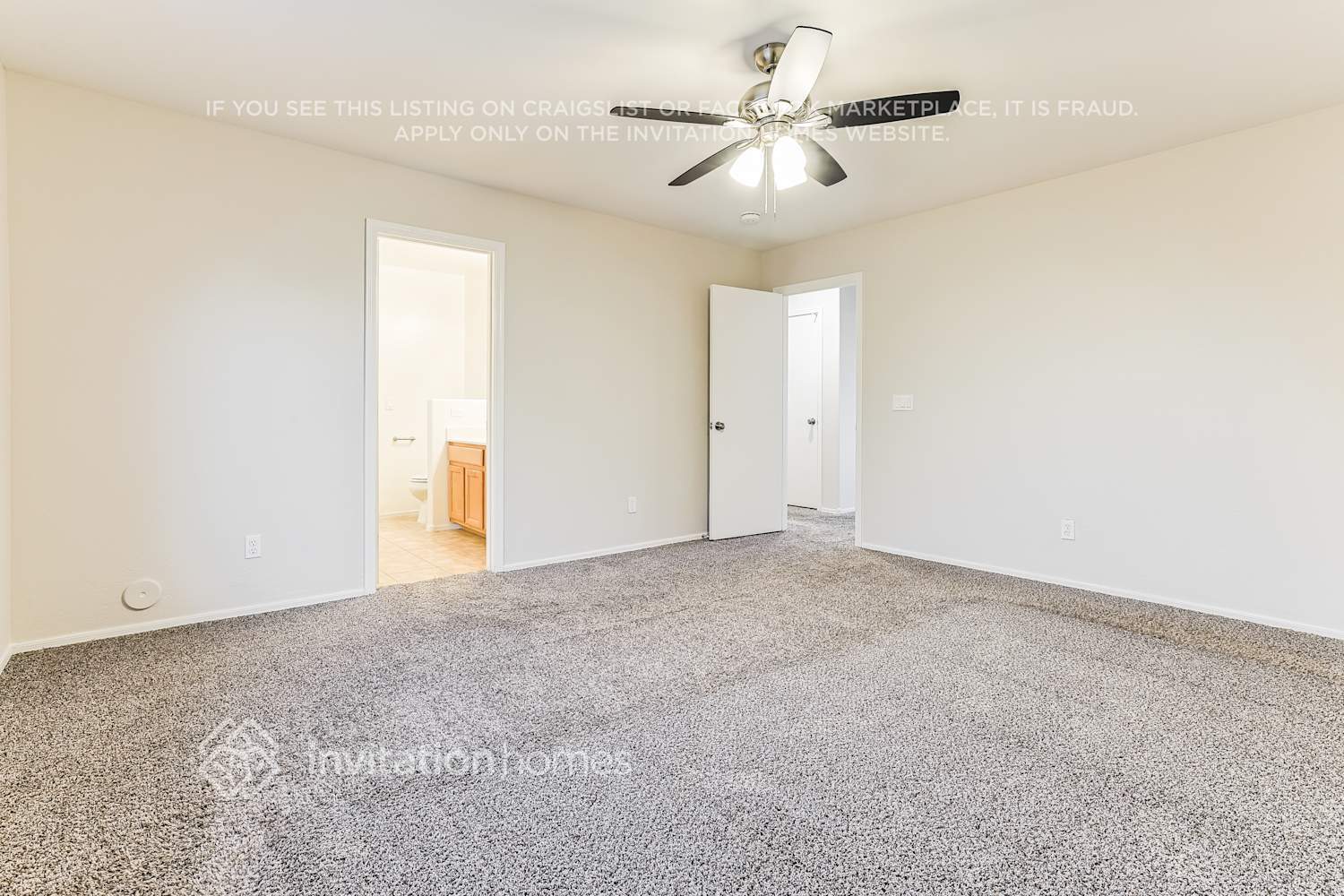 Building Photo - 2487 E Meadow Chase Dr