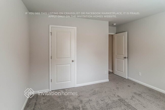 Building Photo - 371 Amelia Ln