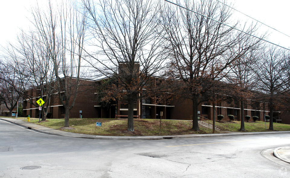 Building Photo - Morningside Gardens Apartments