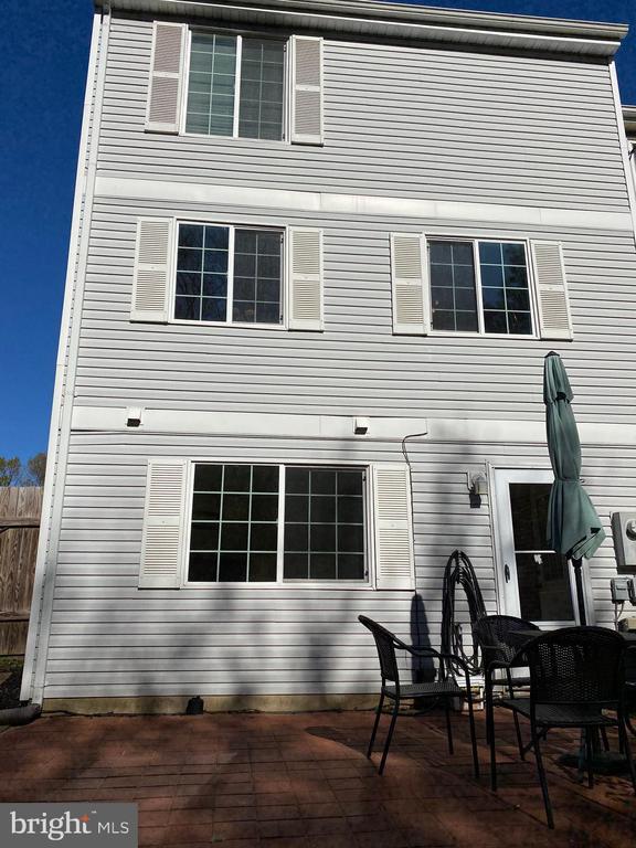 Building Photo - 1666 Barnstead Dr