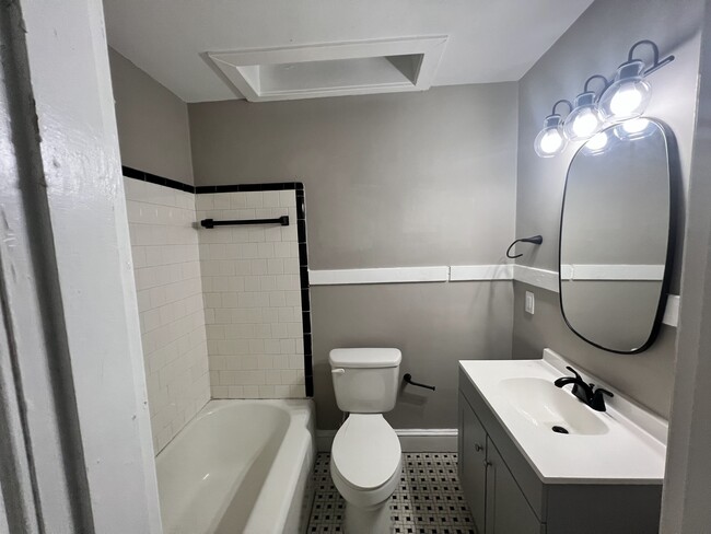 Bathroom 1 - 1927 Matoax Ave