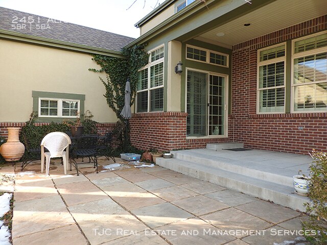 Building Photo - Stapleton Home for Rent! Custom Basement!