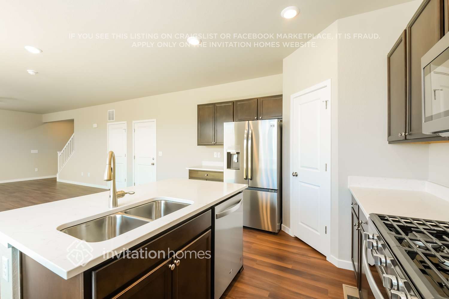 Building Photo - 452 Elbert St