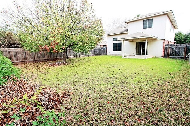 Building Photo - 1821 Friars Tale Ln