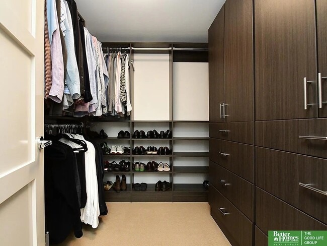 Building Photo - 200 S 31st Ave