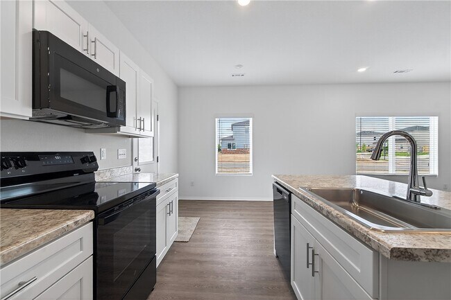 Building Photo - 6800 SW Dignity Ave