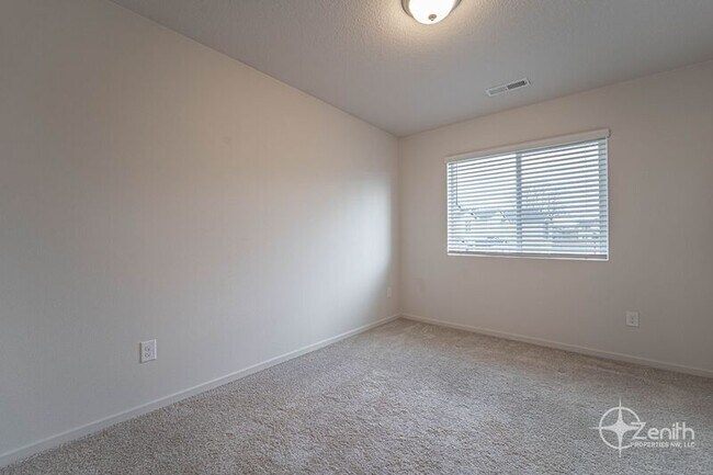 Building Photo - 2018 S Taverner Dr