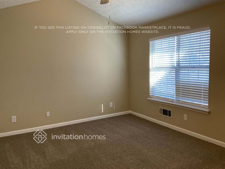 Building Photo - 2820 Sweet Oaks Ct