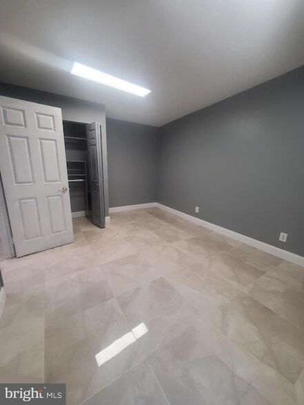 Building Photo - 620 Rodman St