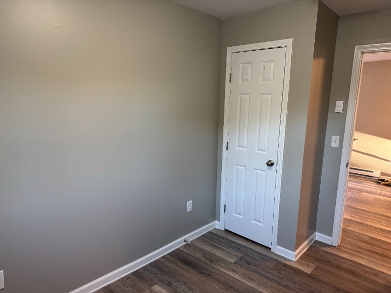 Building Photo - 34 8th St