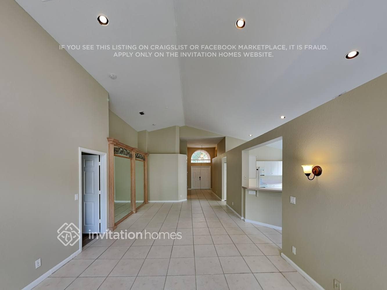 Building Photo - 3401 NW 70th Ave