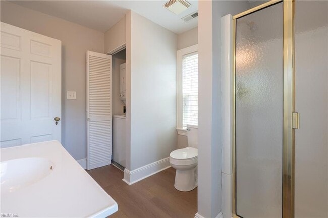 Building Photo - 621 Butler Ave