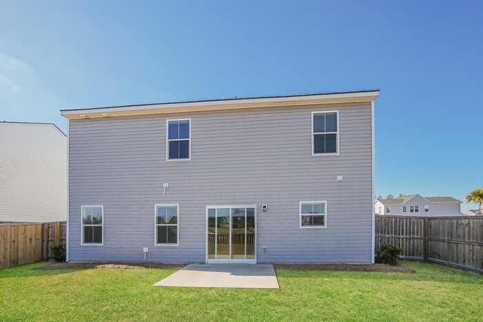 Building Photo - 461 Navona Dr