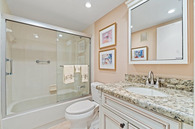 Building Photo - 413 Brackenwood Ln S